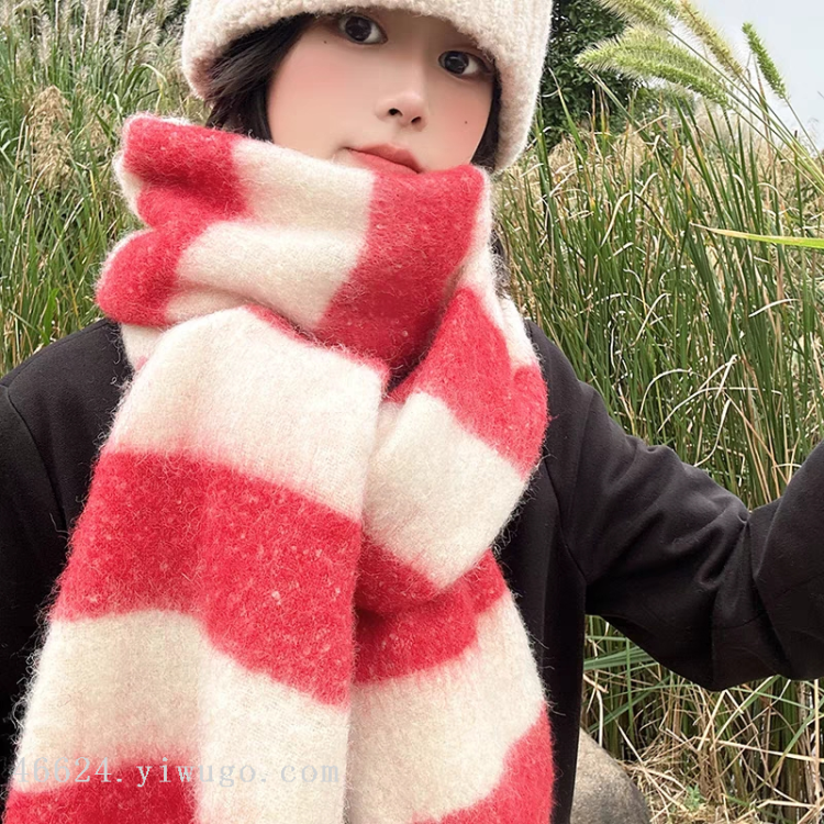 New in-stock cross-border scarf wholesale e-commerce live streaming supply chain AC loose beard two-color horizontal stripe extra-long scarf details Picture