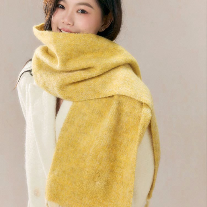 Wholesale of new vintage alpaca wool coarse beard scarves in stock for export, e-commerce live streaming supply chain