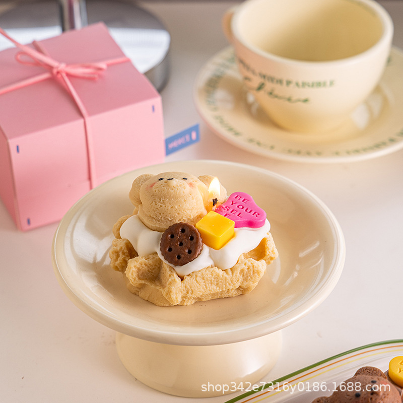 Soy wax dessert cake aromatherapy candle fragrance gift box ornament bear waffle handcrafted shape aromatherapy candle Specification drawing