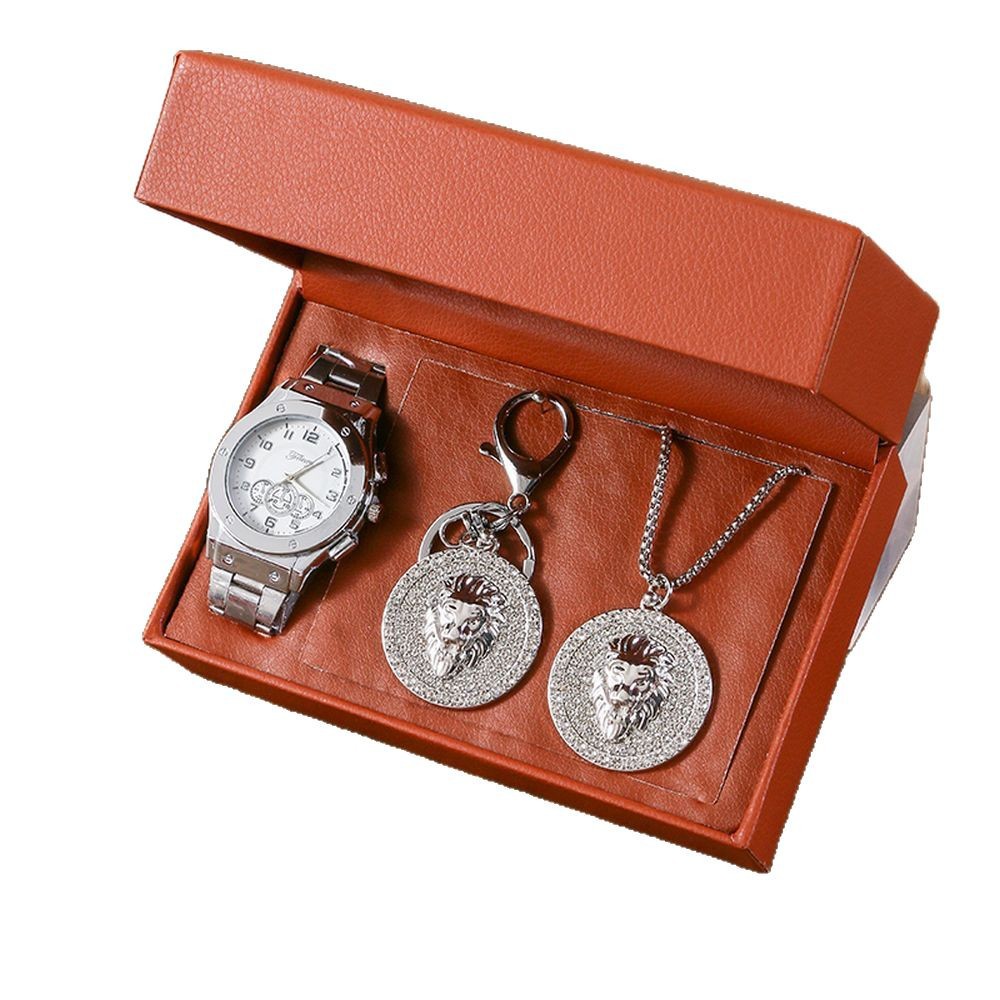 Father's Day gift set: New watch, necklace, keychain, three-piece set, a light luxury gift box for business men Application Scenario
