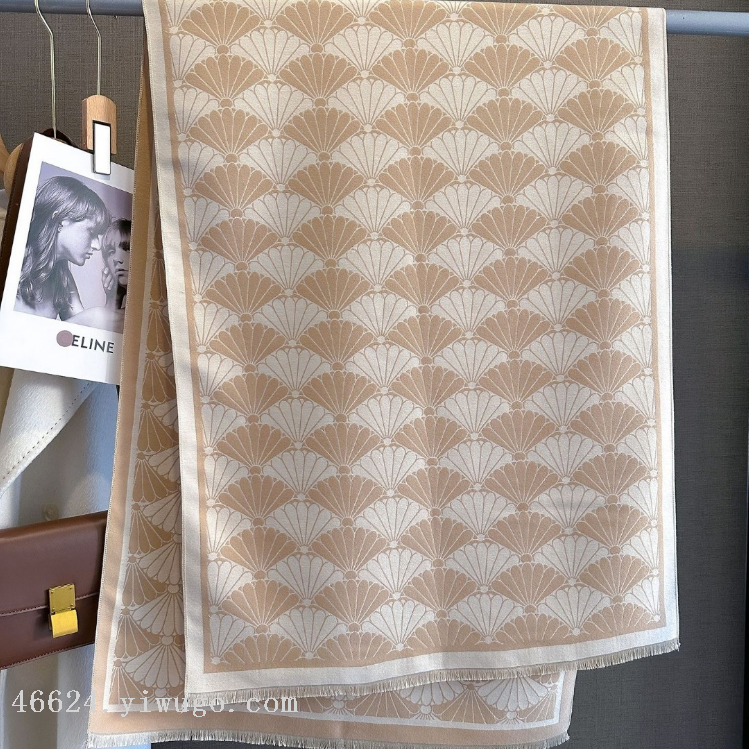 Bufandas transfronterizas al por mayor e-commerce cadena de suministro en vivo 27 alta velocidad colección jacquard ginkgo biloba Application Scenario