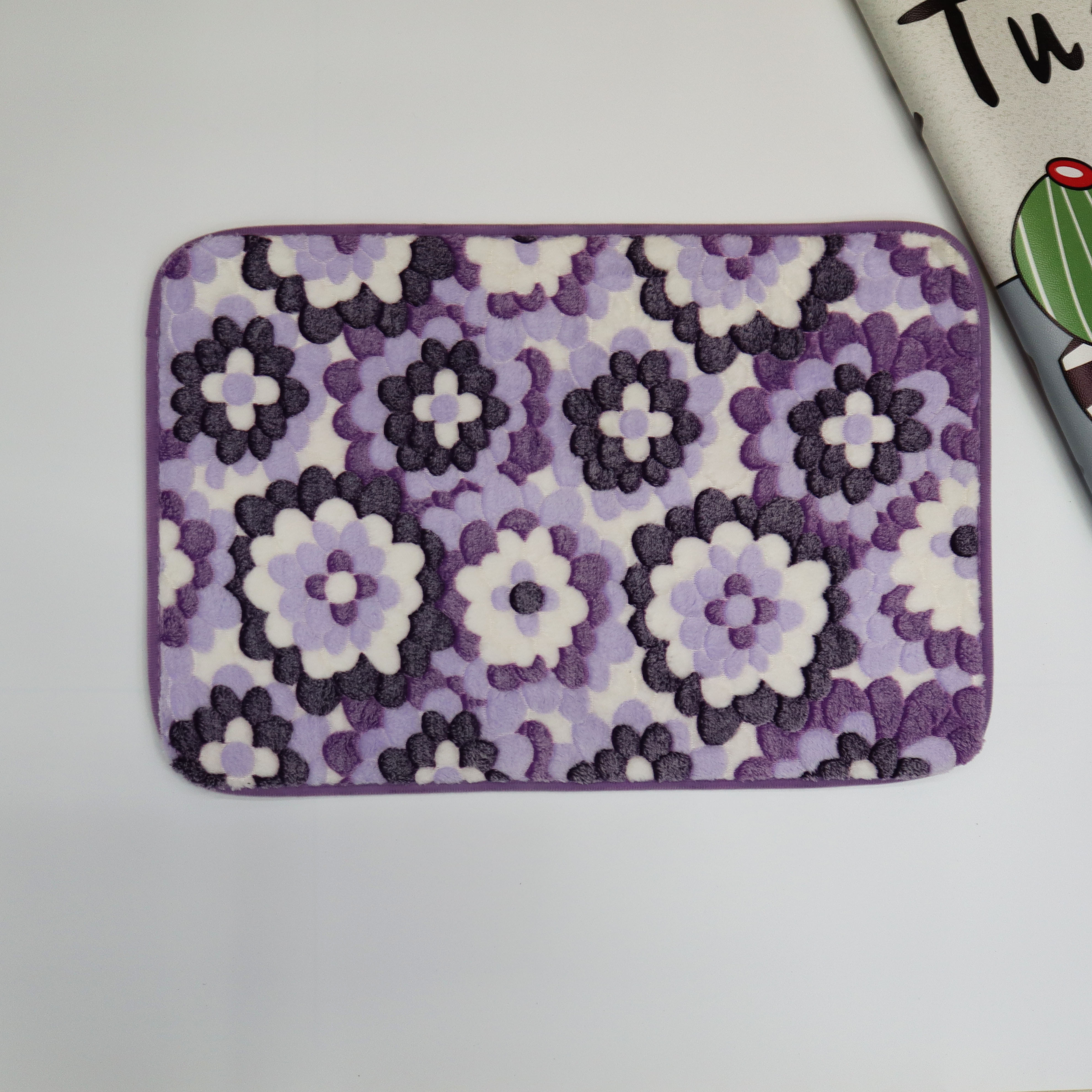 Coral fleece printed bathroom water-absorbing and anti-slip floor MATS, bathroom floor MATS, home carpets, door MATS Specification image