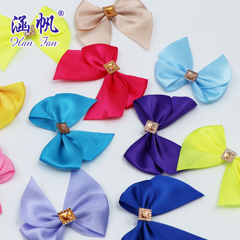 Wholesale of color handcrafted diamond-encrusted bow wedding clothing gift boxes, ribbon hair accessories and decorative accessories in stock