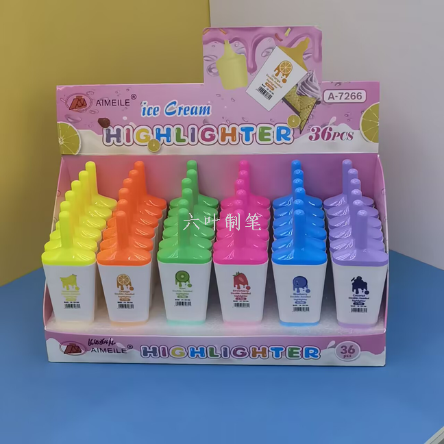 Ice cream-shaped double-headed highlighters