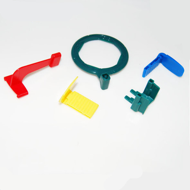 龙虾扣/和平塑料饰品配件/弹簧扣配件/带锆双吊配件/记忆钢圈产品图