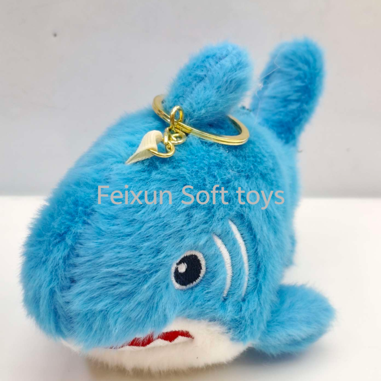 网红可爱张嘴绣花眼睛鲨鱼毛绒钥匙扣包包挂件产品图
