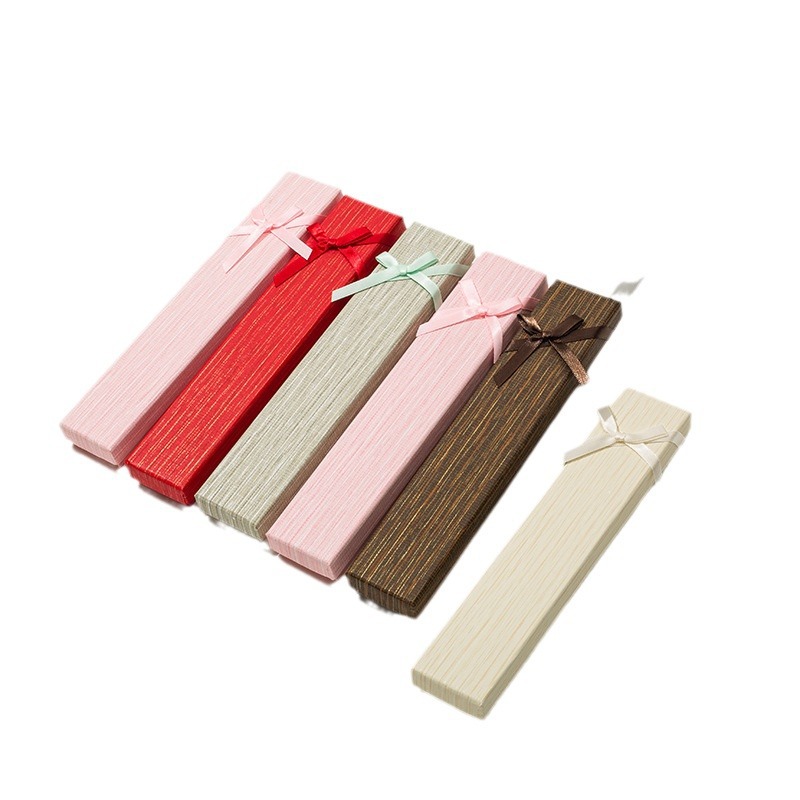 Wholesale of in-stock jewelry packaging boxes, hairpins, hairpin gifts, bow necklaces, jewelry boxes, and Korean minimalist pendant boxes Application Scenario