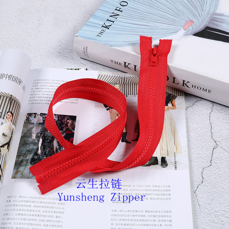 皮革拉头/点钻拉链头/加厚拉链头/五金/拉绳拉头白底实物图