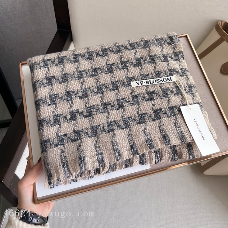 En stock bufandas transfronterizas al por mayor comercio electrónico en vivo suministro de cadena de suministro nueva colección de 39 cuadros latte bird grid Item Picture