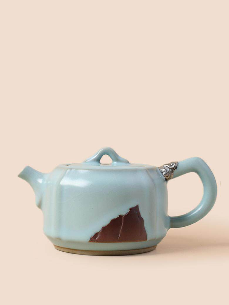 Taiwan Lu Bao Antique Ru Kiln Tea sets, high-end home and office tea set, Rain Over Sky Green Tea Set Gift box Application Scenario