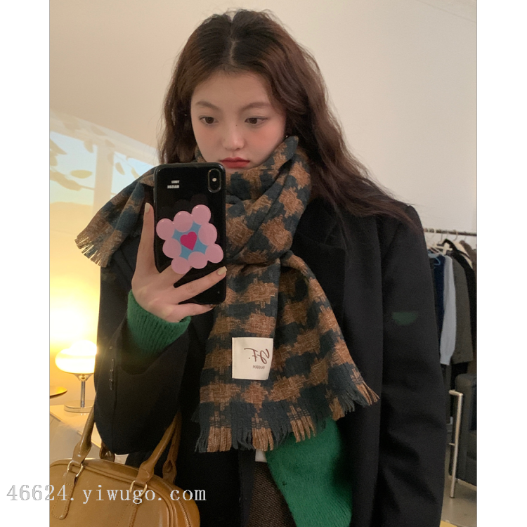 Cross-border scarf wholesale e-commerce supply 39-check series Dolag Chanel-style scarves details Picture