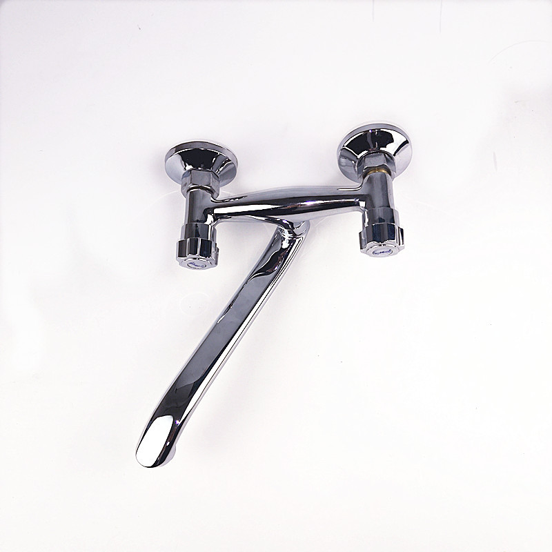 水龙头/五金龙头花洒/水龙头北美/小水龙头/小熊贴防溅水龙头产品图