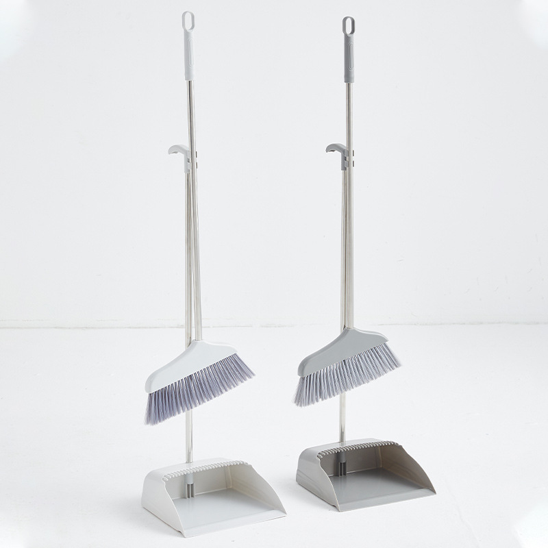 The manufacturer has soft-bristled brooms in stock that do not stick to hair, denser bristles, dustpans, brooms, and garbage shovels details Picture
