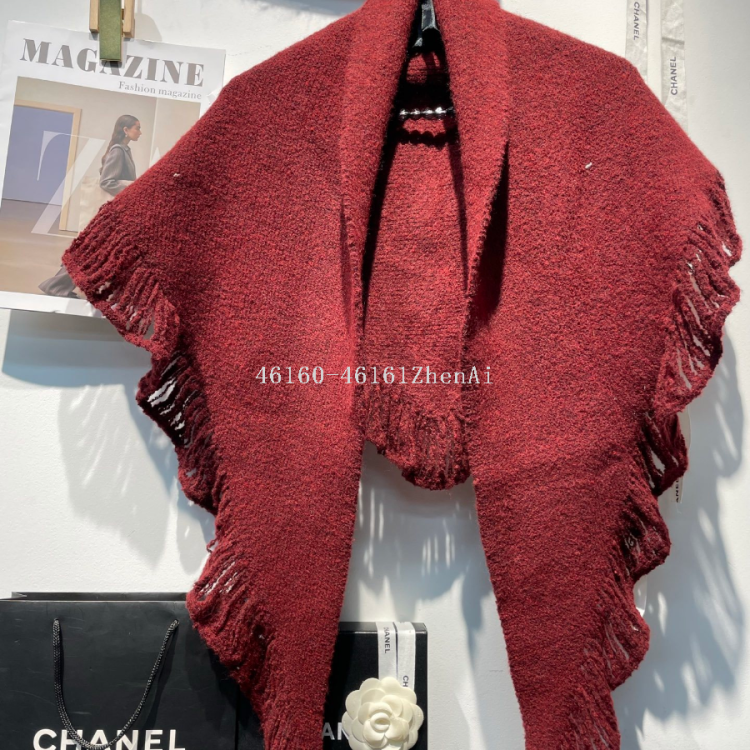 Wholesale of new cross-border export in-stock scarves, plain triangular shawls, e-commerce live streaming supply chain