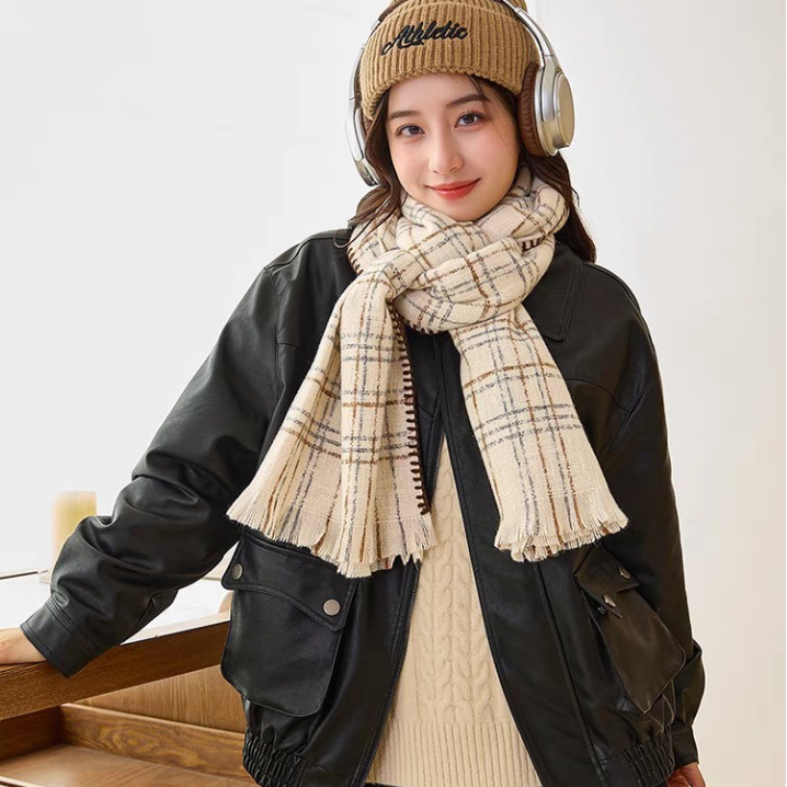 跨境围巾批发电商直播文艺格包边工艺供应链供货