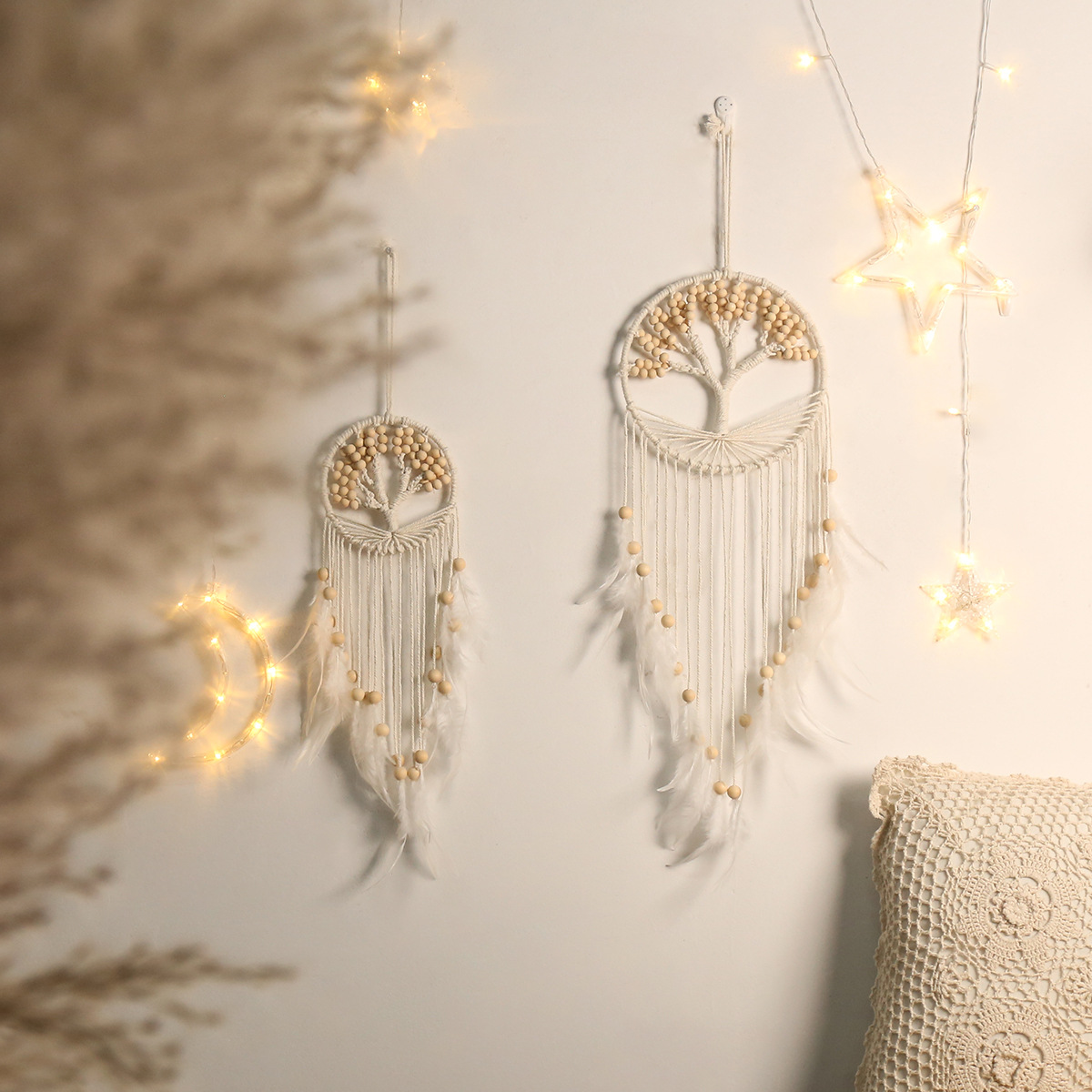 Bohemian-style dreamcatcher home decoration pendant, Indian life tree feather tassel handcrafted decorative item