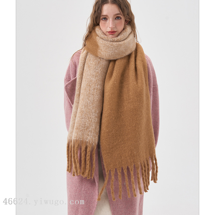 Wholesale cross-border scarves in stock, e-commerce live streaming supply chain, 68 thick beard series, half color-blocked scarves Application Scenario