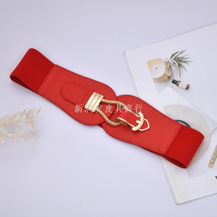 The wide belt with elastic and tight design is a versatile accessory for ladies. It is retro and fashionable, paired with a dress or down jacket. It looks slimmer when worn over a cinched waist details Picture