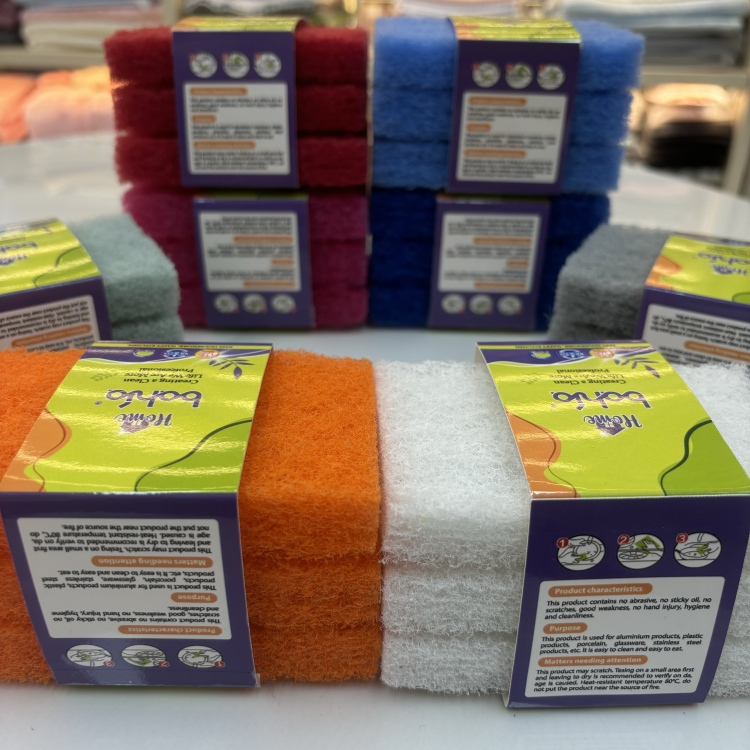 Three pieces of 2cm coarse-fiber scouring pads, kitchen cleaning cloths, and cooktop scrubbing and dishwashing scouring pads