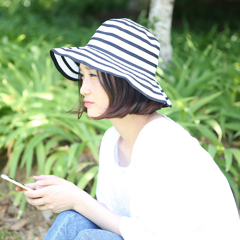 Korean hats for women, summer sun hats, women's straw hats, beach flower and grass woven sun hats details Picture