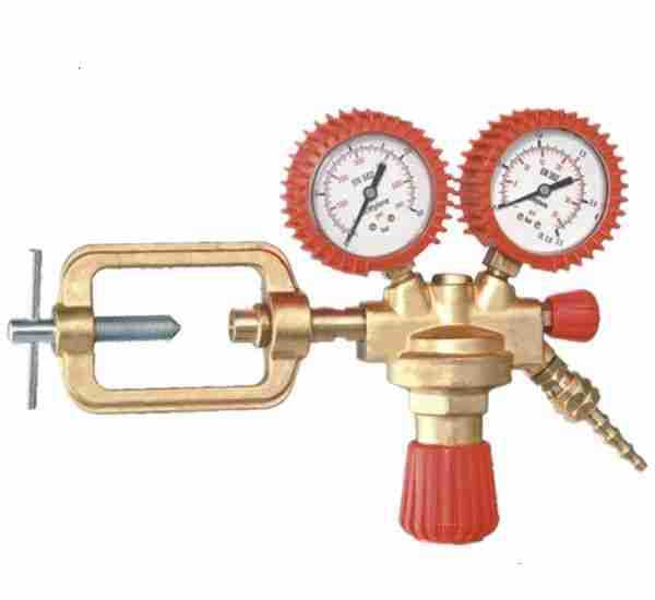 European-style acetylene fence type two-stage pressure gauge pressure reducer