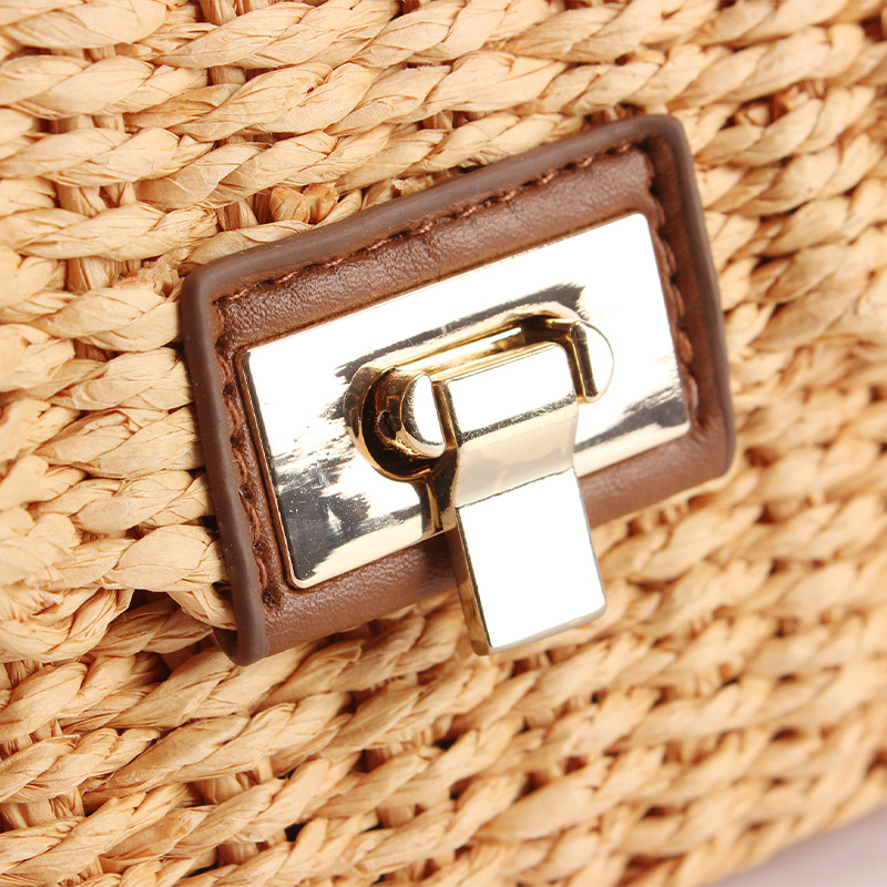 One-piece delivery of a new French retro woven crossbody small square bag, a versatile daily casual bag for travel and seaside vacations details Picture