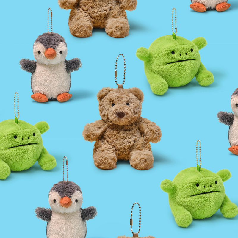 英国巴塞罗熊公仔挂件可颂牛角包钥匙扣挂饰青蛙乌龟小玩偶批发