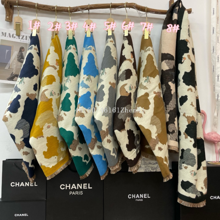 Wholesale of new cross-border export scarves with high-speed jacquard cow pattern, versatile for autumn and winter, available through e-commerce live streaming Specification image