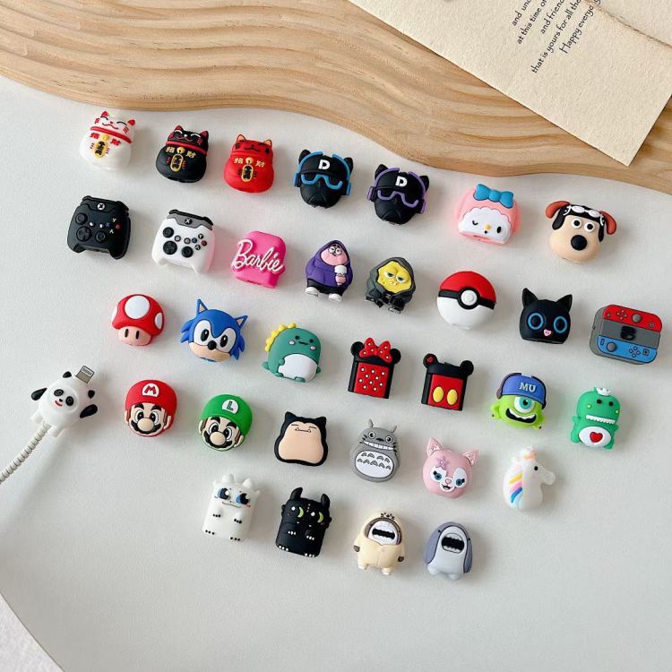 Cartoon fruit bites the data cable to protect the head cover Specification image