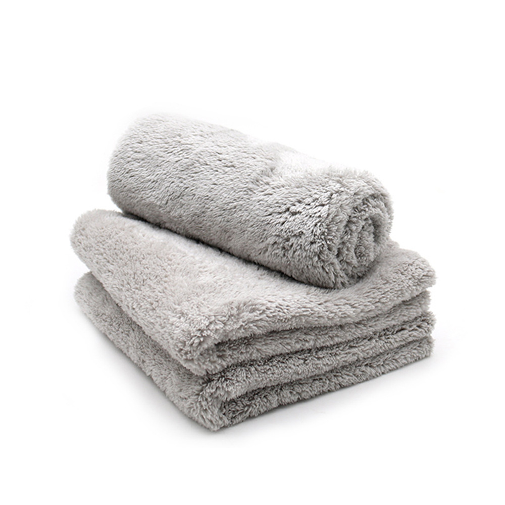 The manufacturer's best-selling ultrasonic heat-cutting borderless coral fleece car wash towel, water-absorbing edge-cutting car cleaning towel, soft long-haired Pumi 500g Application Scenario