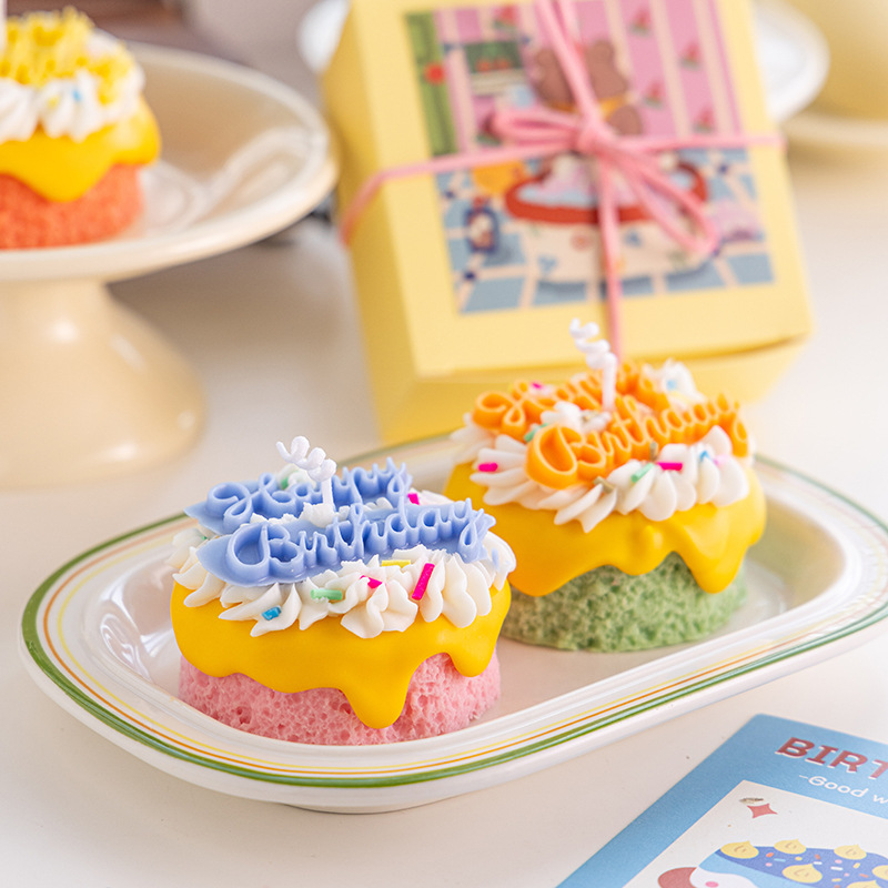 Soy wax dessert cake scented candle gift box, birthday cute smokeless handcrafted scented candle Specification image