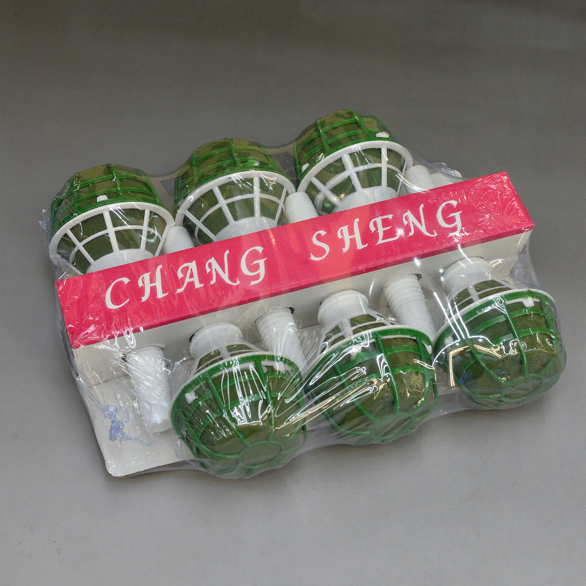 Direct sales of flower packaging materials and flower mud from the manufacturer. Wholesale of bride's hand-held bouquets, plastic flower trays, flower mud and flower stands