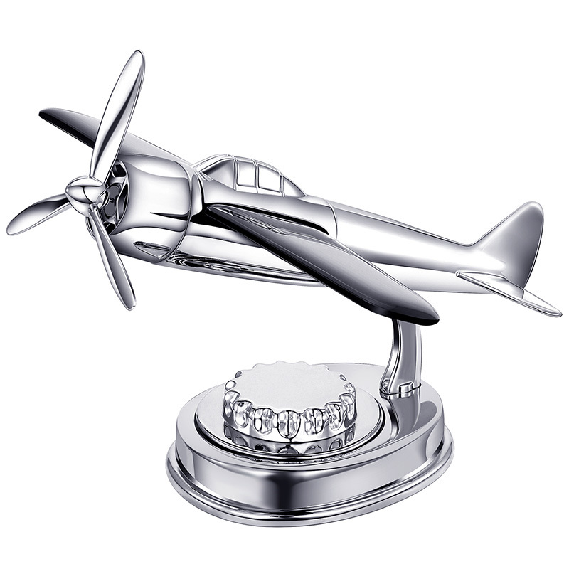 New solar-powered aircraft, creative technology, perfume, aromatherapy, in-car rotating toy model accessories Application Scenario