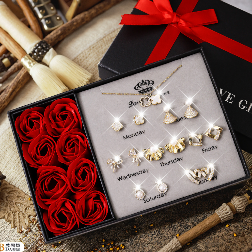 Qixi Festival Weekly ear studs for girlfriend, 925 sterling silver earrings, 2025 new style silver earrings for ear holes, birthday gift for girls Item Picture