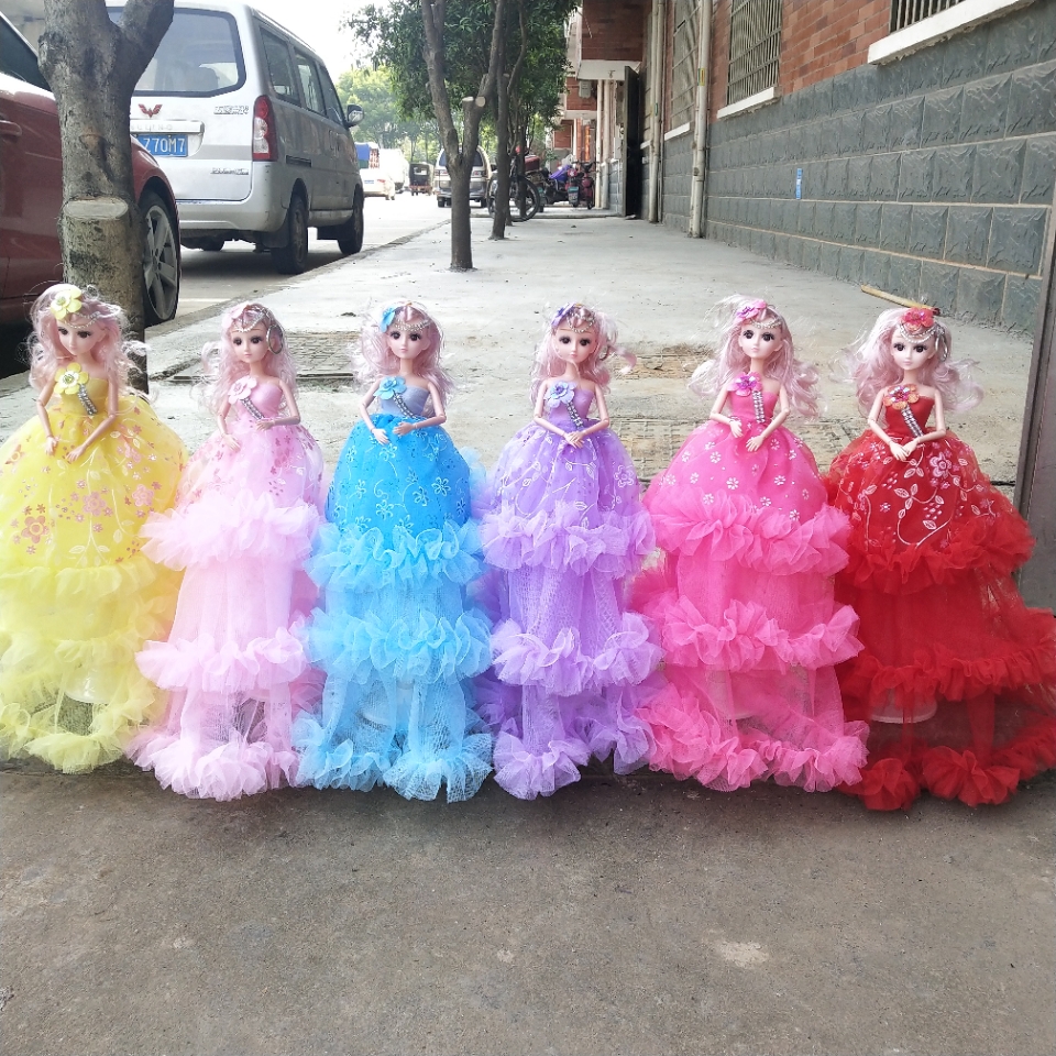 Girls' toys, birthday gifts, ornaments, pendants, Barbie dolls, princess Barbie