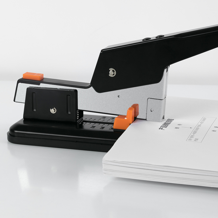 Deli Efficient Office large-capacity, labor-saving document stapler details Picture