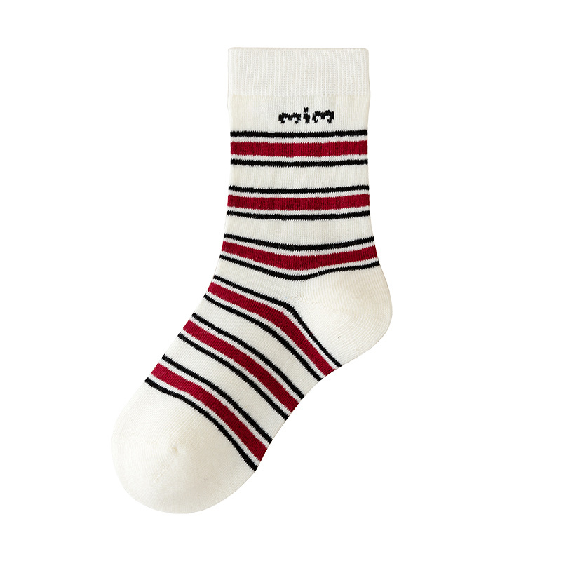 Children's socks autumn Korean version boys' and girls' mid-calf socks, big kids' striped sports socks, fashionable and trendy socks autumn in stock Application Scenario