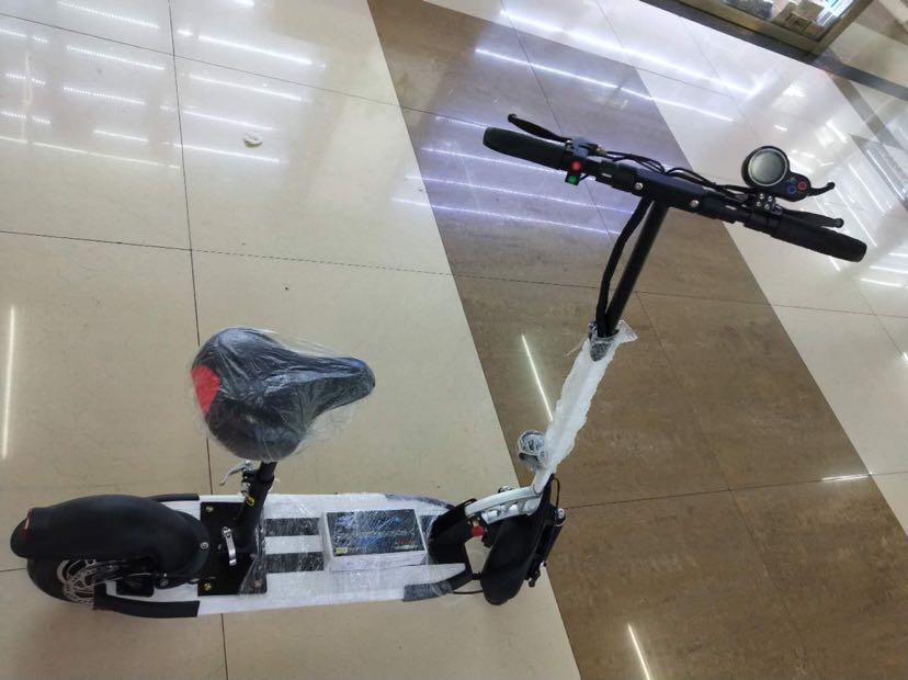Green Fashion LJX MINGTO electric scooter for mobility