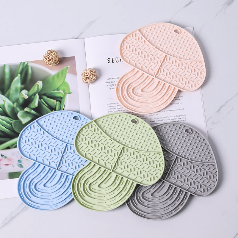 新款批发宠物慢食垫舔食垫狗舔垫宠物垫硅胶猫狗舔垫防噎猫猫食具产品图