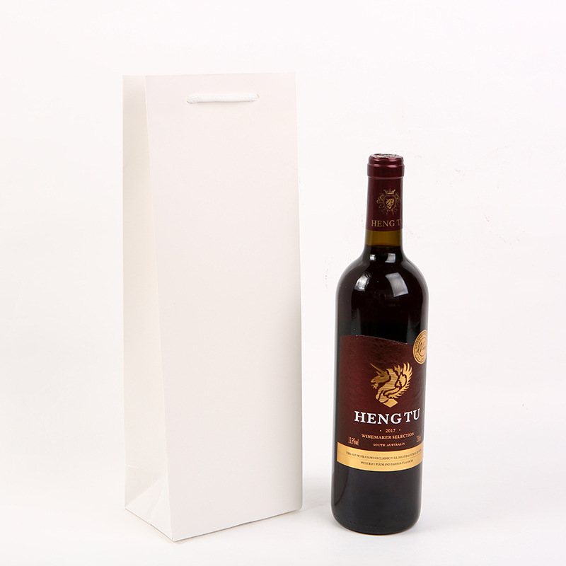 Single wine bag, special gift packaging bag for souvenirs. Paper bags are available. Simple and elegant gift box packaging for festival souvenirs Application Scenario