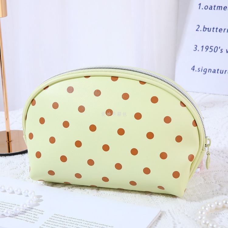 Polka dot shell cosmetic bag for girls, candy-colored cute semi-circular storage bag, waterproof PU portable skin care and cosmetic storage bag details Picture