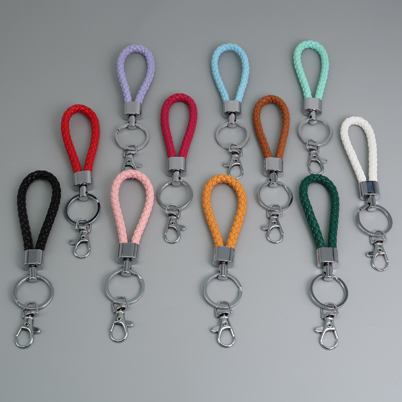 Wholesale of small gifts for hand-woven leather rope keychains, dog buckles, door buckles, key chains and card holders details Picture