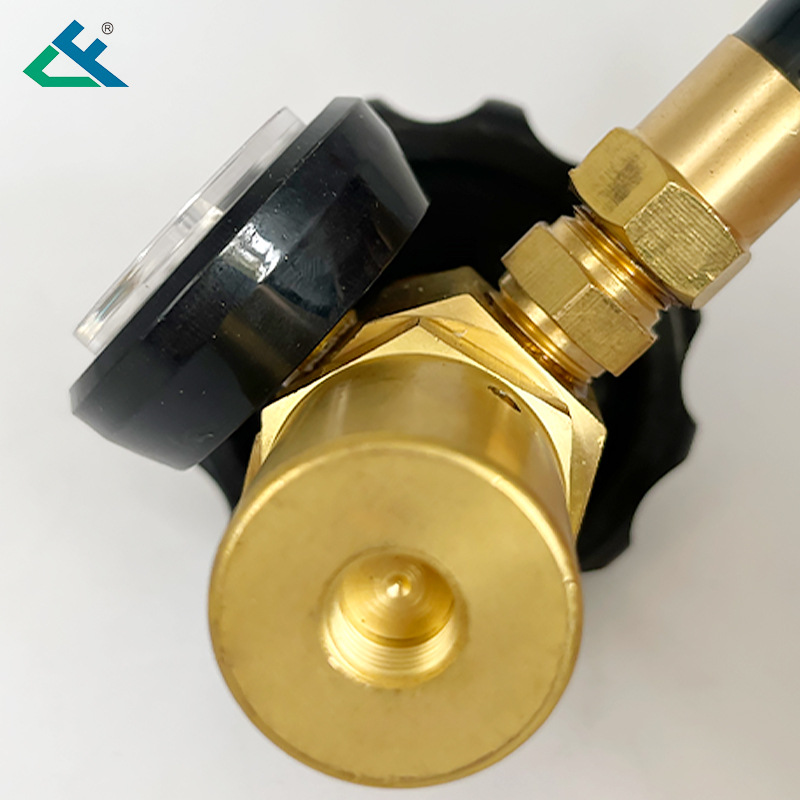 The manufacturer supplies balloon inflation equipment with gauges, inflation valves, pressure reducing valves and helium gas inflation ball pressure reducing instruments details Picture