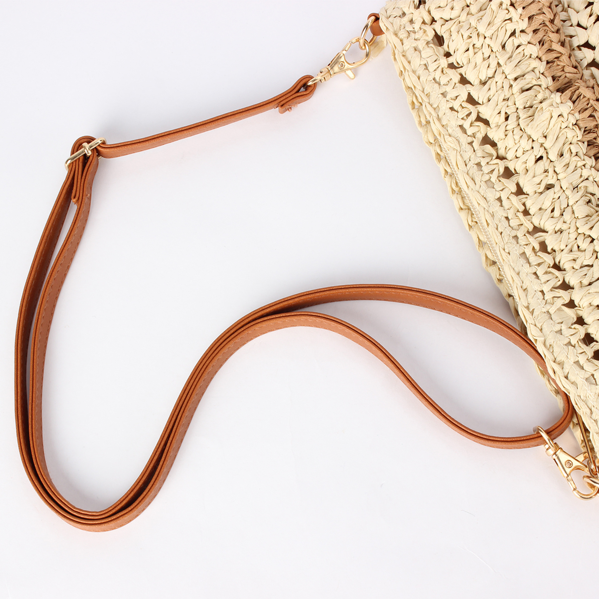 New lace-woven InS-style straw bag, a versatile, niche and high-end women's bag for a seaside vacation, daily casual wear Item Picture