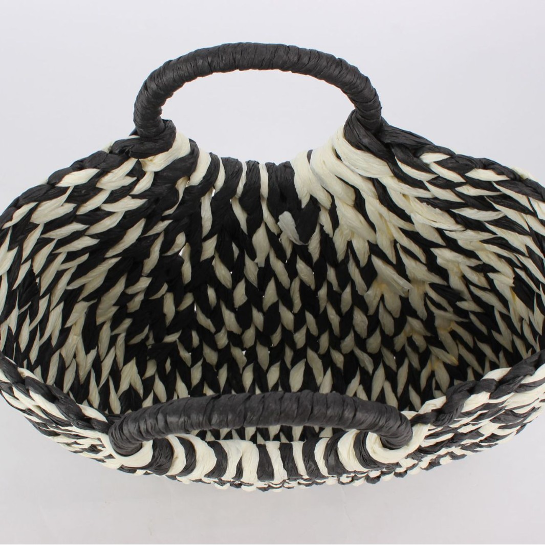 A versatile semi-circular paper rope woven bag, a vacation beach bag, and a simple hand-held lady's bag, the same style as the popular hair-making Internet celebrity Specification image