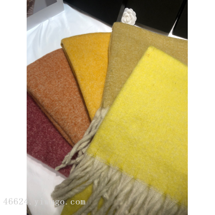 Nuevo en stock bufandas transfronterizas al por mayor comercio electrónico en vivo marshmallow arroz por color liso barba gruesa Item Picture