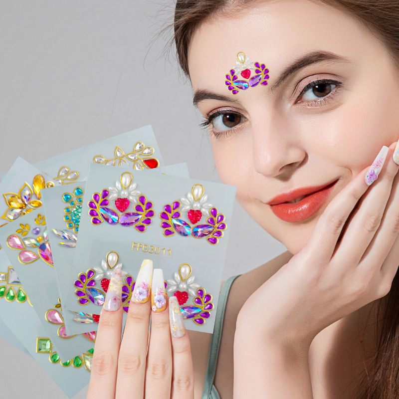 Retro princess gemstone painted forehead stickers with ancient-style facial patterns, children's sparkling water diamond stickers between the eyebrows, three-dimensional face stickers details Picture