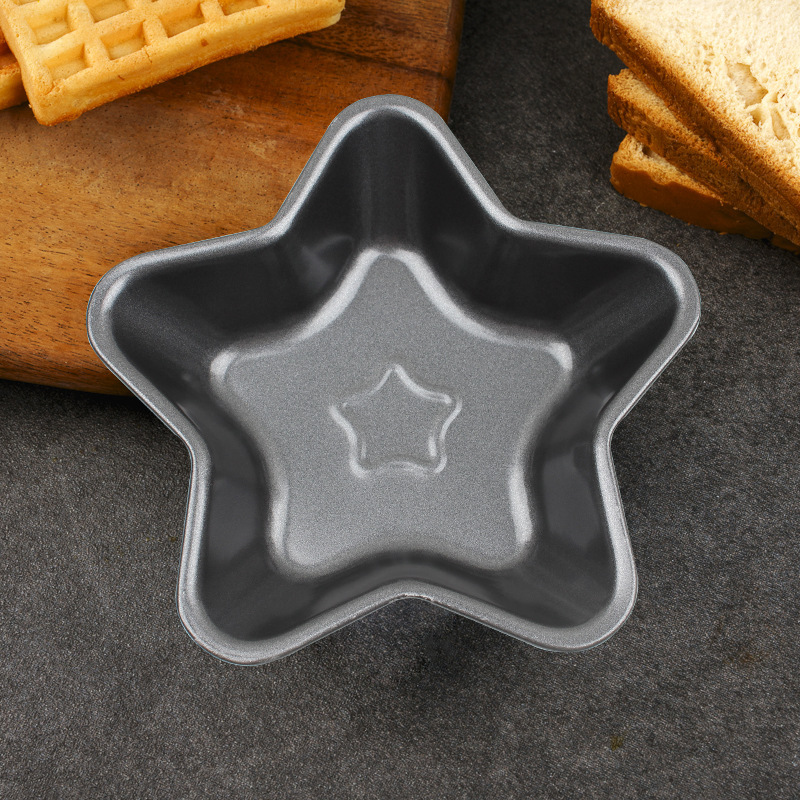 4-inch multiple mini cake molds, non-stick heart-shaped, round, square, cartoon pattern baking tools, small cake molds Application Scenario