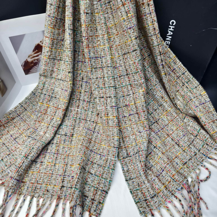 Cross-border wholesale of scarves, e-commerce live streaming, supply chain, new styles of duan dye, small fragrance, thick beard details Picture