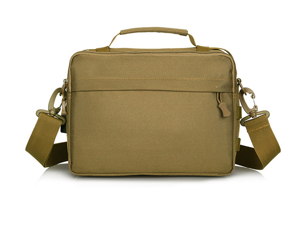 单肩包户外战术多功能USB充电斜挎包军迷迷彩背包旅行户外骑行包产品图